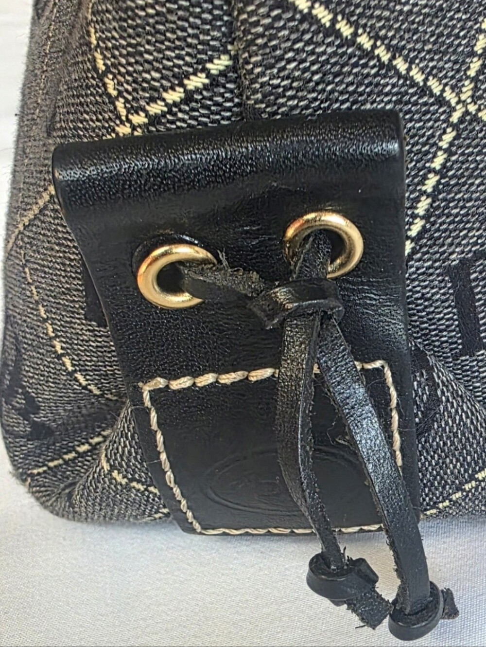 Authentic Dooney & Bourke DB Canvas Leather Tote Shoulder Bag Black Gray Large - Picture 7 of 8